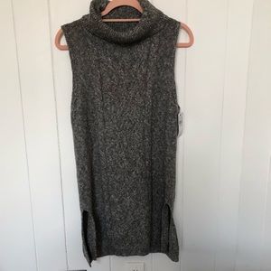 AB Studio sleeveless sweater tunic